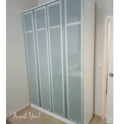 Room Concept Furnishing wardrobe with sliding doors